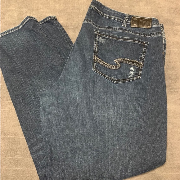 Silver Jeans - Picture 2 of 4